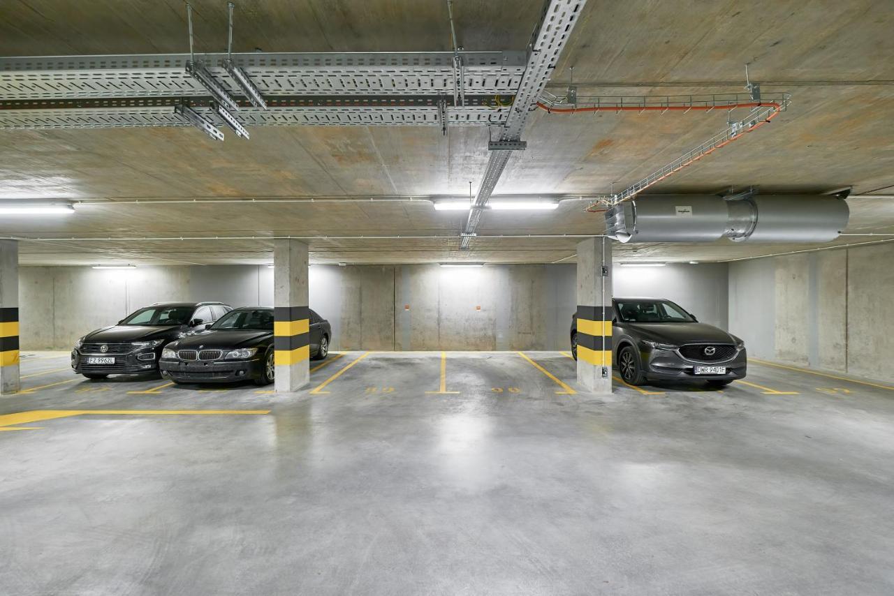 Exclusive Apartments Gwiazdzista With Free Garage Wroclaw By Noclegi Renters ภายนอก รูปภาพ