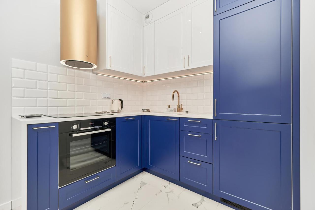 Exclusive Apartments Gwiazdzista With Free Garage Wroclaw By Noclegi Renters ภายนอก รูปภาพ